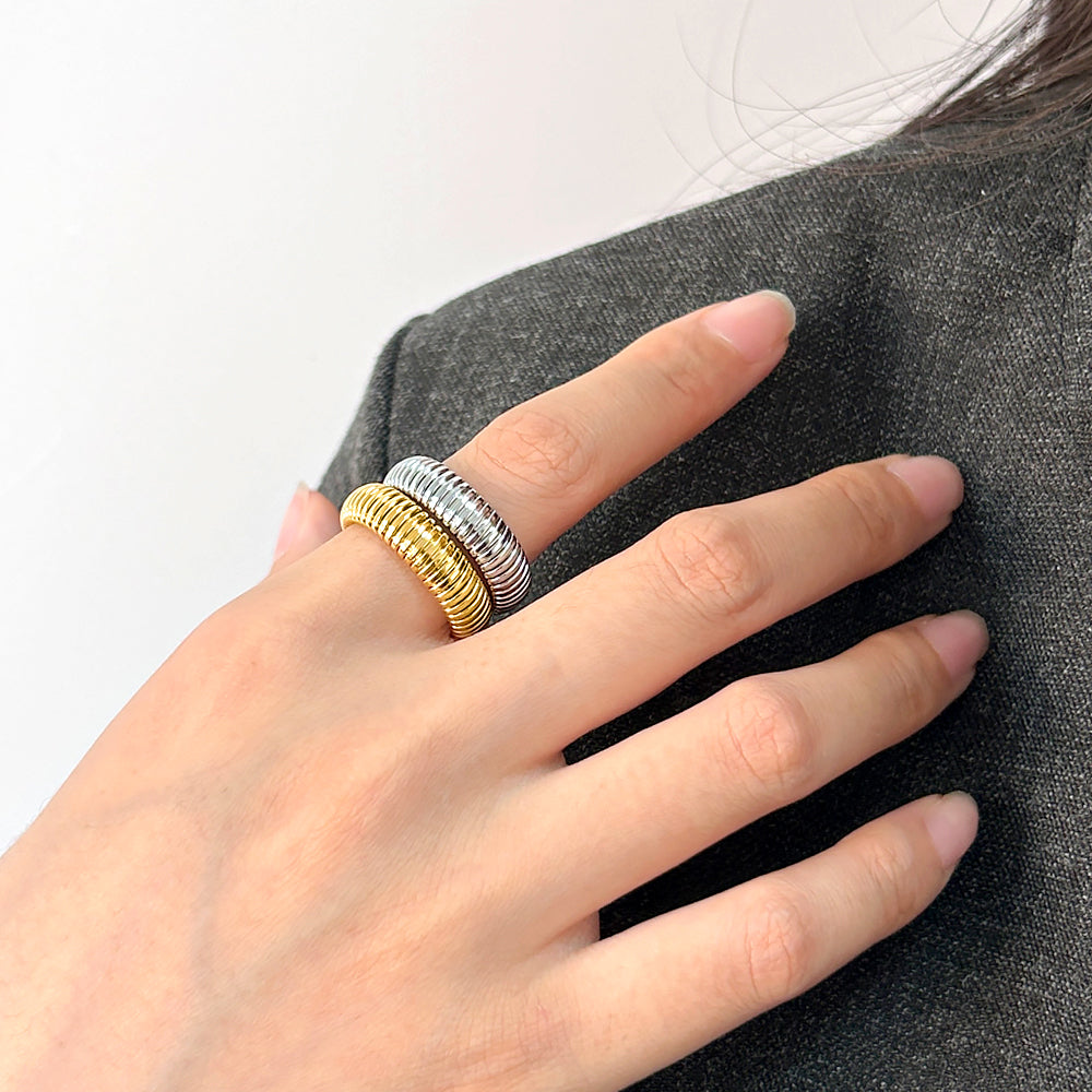 Pleated Ring