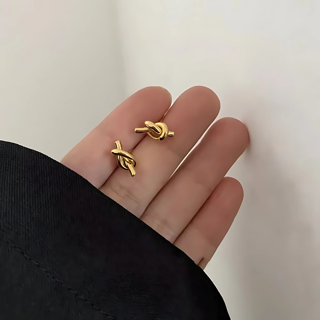 Knot Earrings